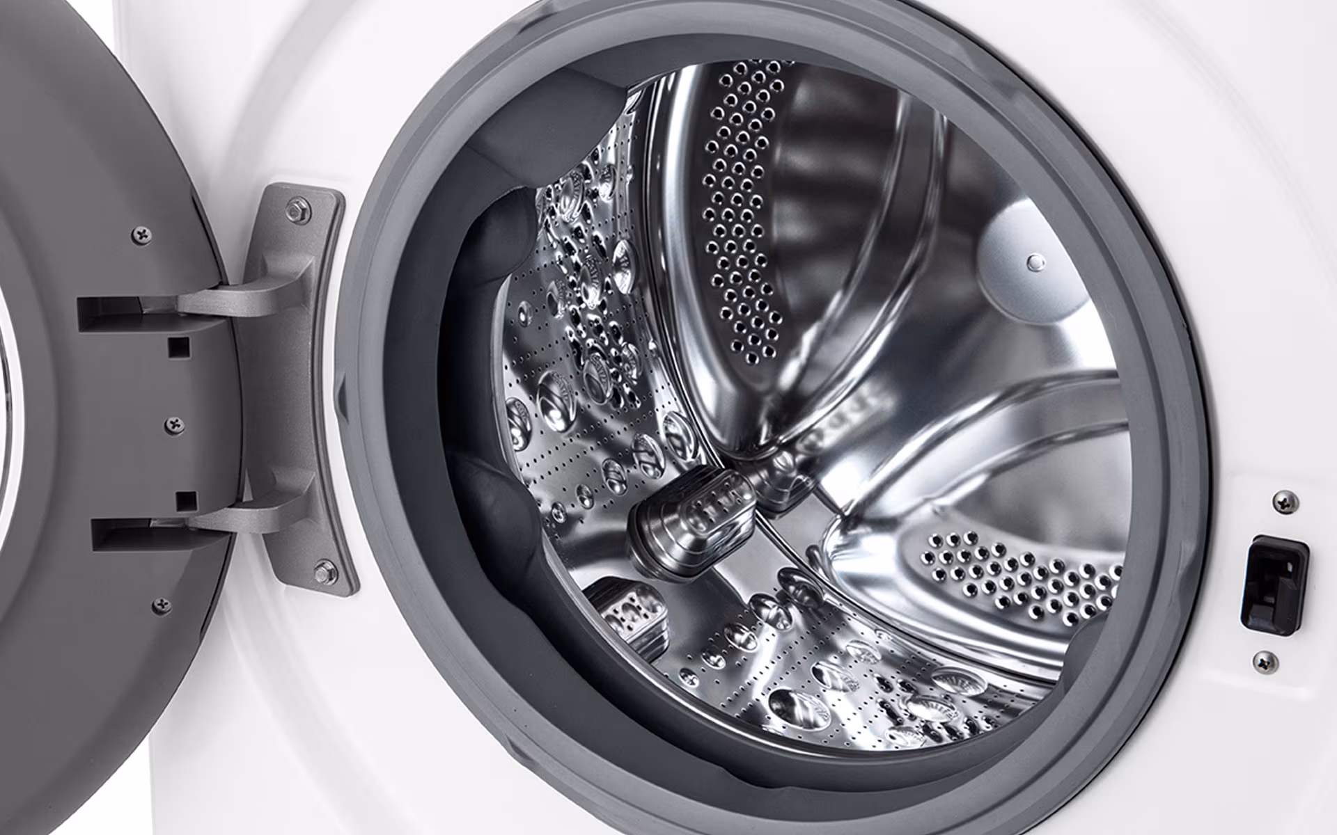 How to clean your LG Washing Machine: 15 things you should know 5 03 washer drum